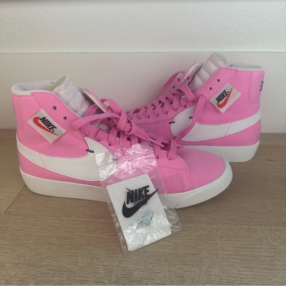 NWT RARE Nike Blazer Mid Rebel in Psychic Pink / Size - Picture 6 of 8